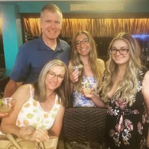 Meet your Posher, Monica